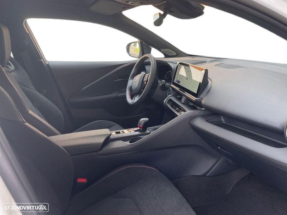 Toyota C-HR - 6