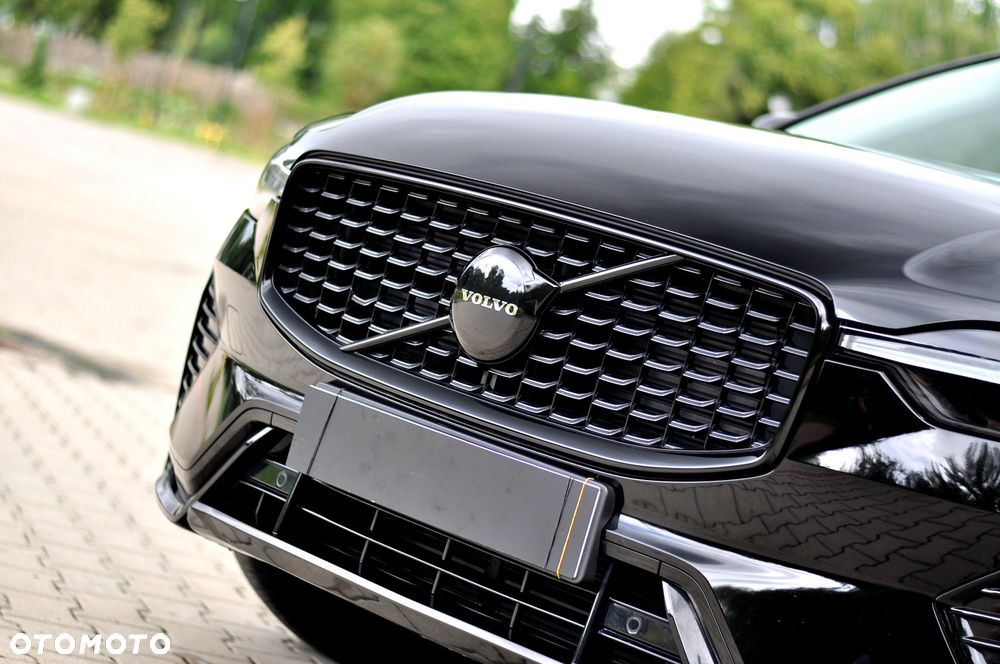 Volvo XC 60 B4 D Geartronic RDesign - 19