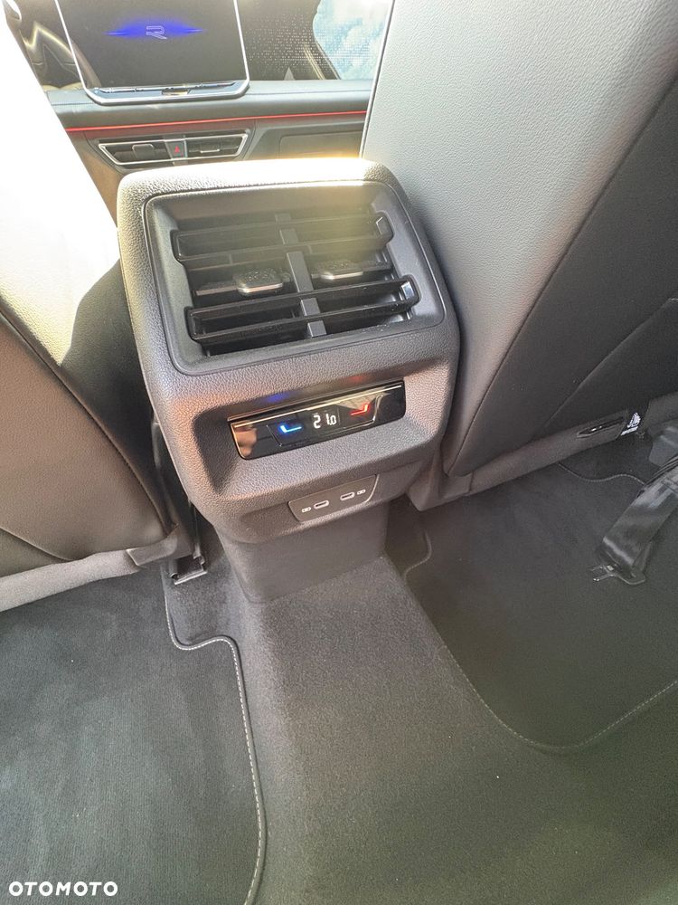 Volkswagen Tiguan 1.5 eTSI R-Line Plus DSG - 20