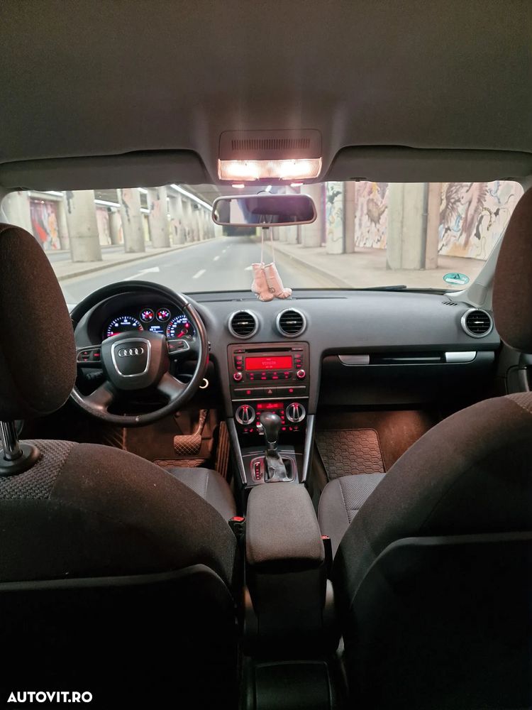 Audi A3 1.6 TDI ack DPF S tronic Attraction - 20