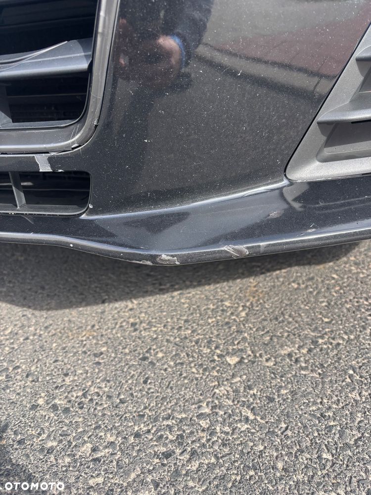 Audi A4 Avant 2.0 TDI - 6