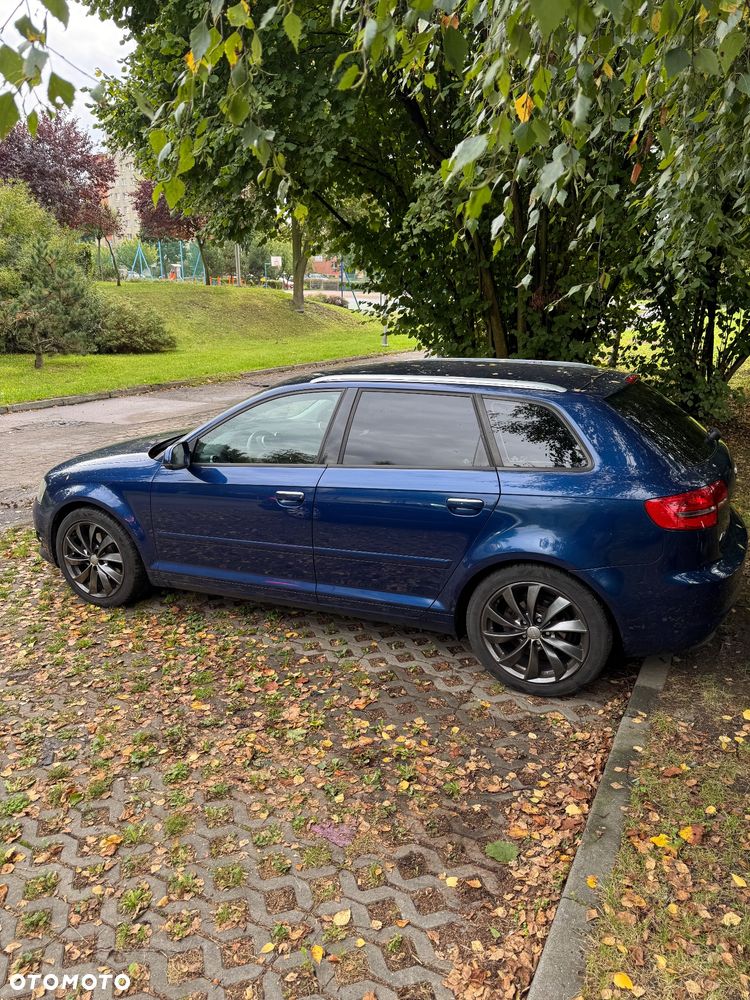 Audi A3 Sportback - 8