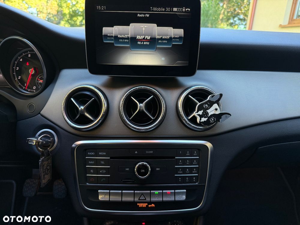 Mercedes-Benz CLA 180 - 29