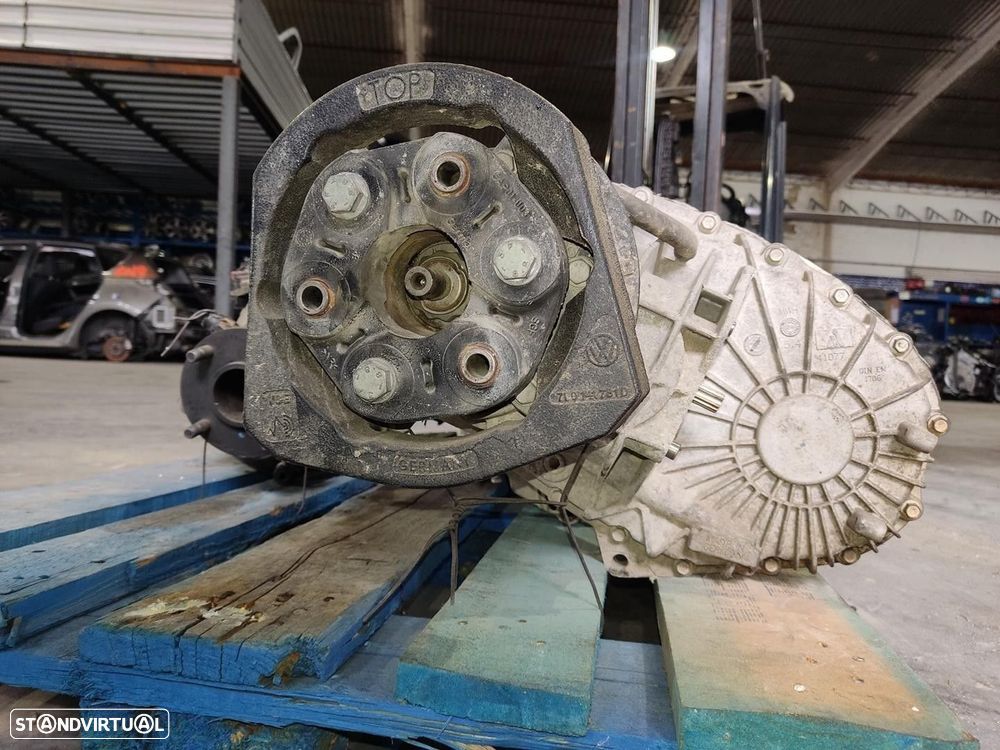 CAIXA VELOCIDADES VOLKSWAGEN TOUAREG 2006 -09D300038D - 1