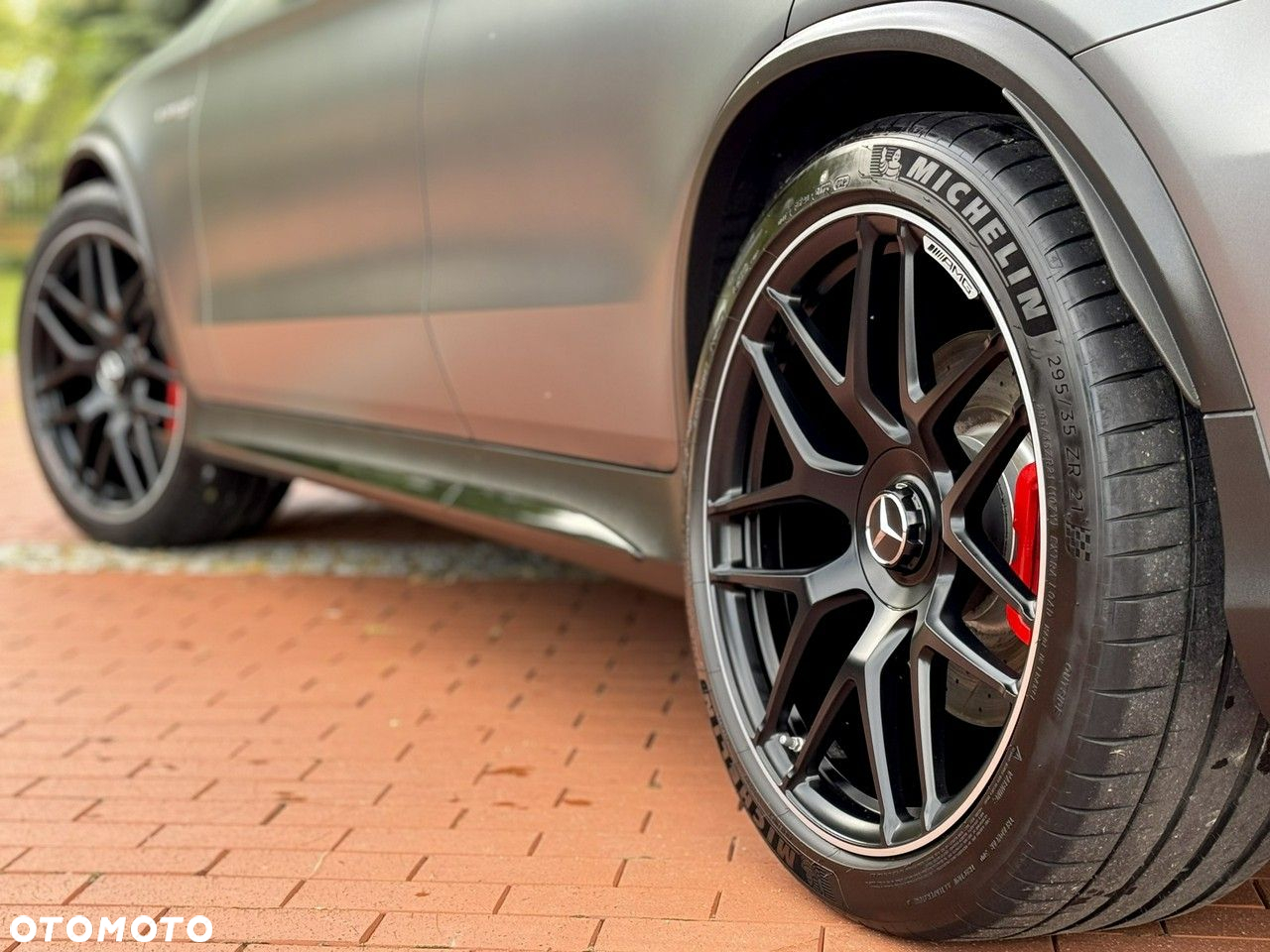 Mercedes-Benz GLC - 18