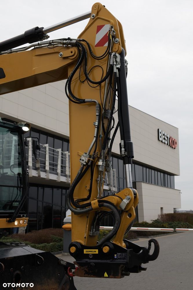 Caterpillar M318F - 18