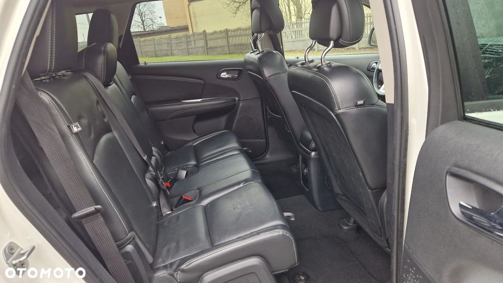 Fiat Freemont 2.0 Multijet 16V DPF Urban - 12