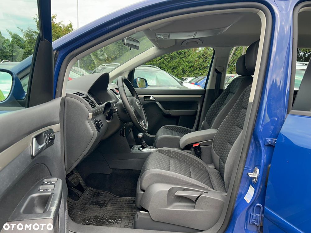 Volkswagen Touran 1.4 TSI DSG Highline - 17