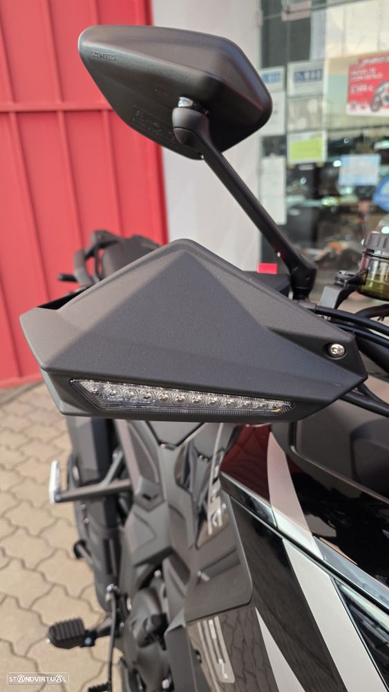 Zontes 125Z 703F 2025 - 10