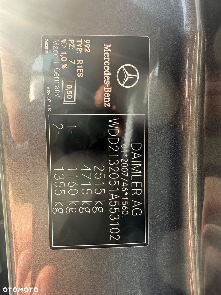 Mercedes-Benz Klasa E 220 d 4-Matic 9G-TRONIC - 26