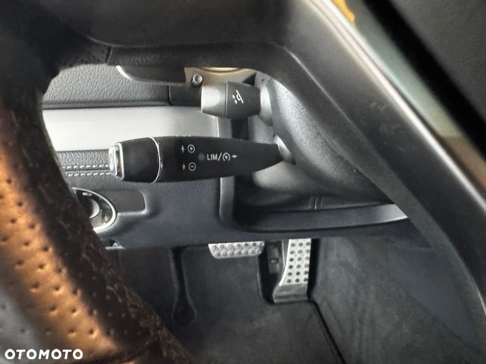 Mercedes-Benz SL 350 7G-TRONIC - 18