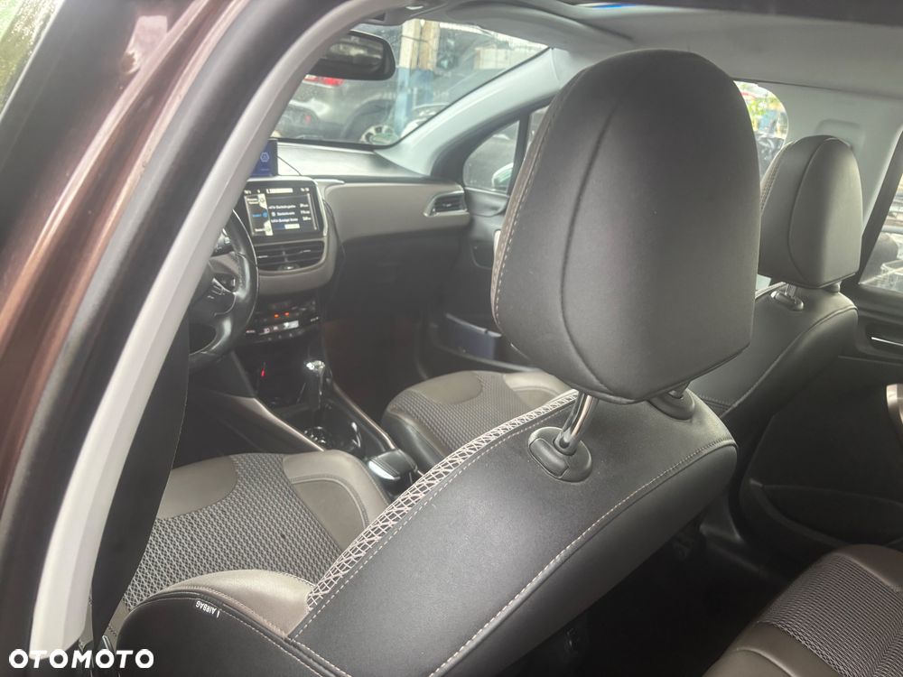 Peugeot 2008 120 VTI Automatik Allure - 26