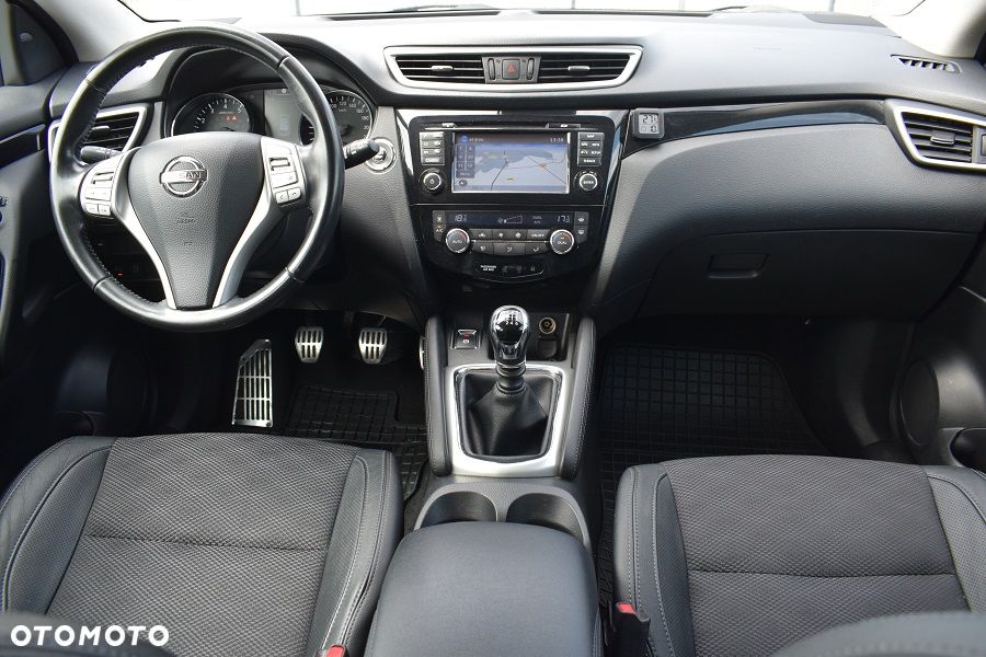 Nissan Qashqai 1.6 DIG-T Tekna+ - 5