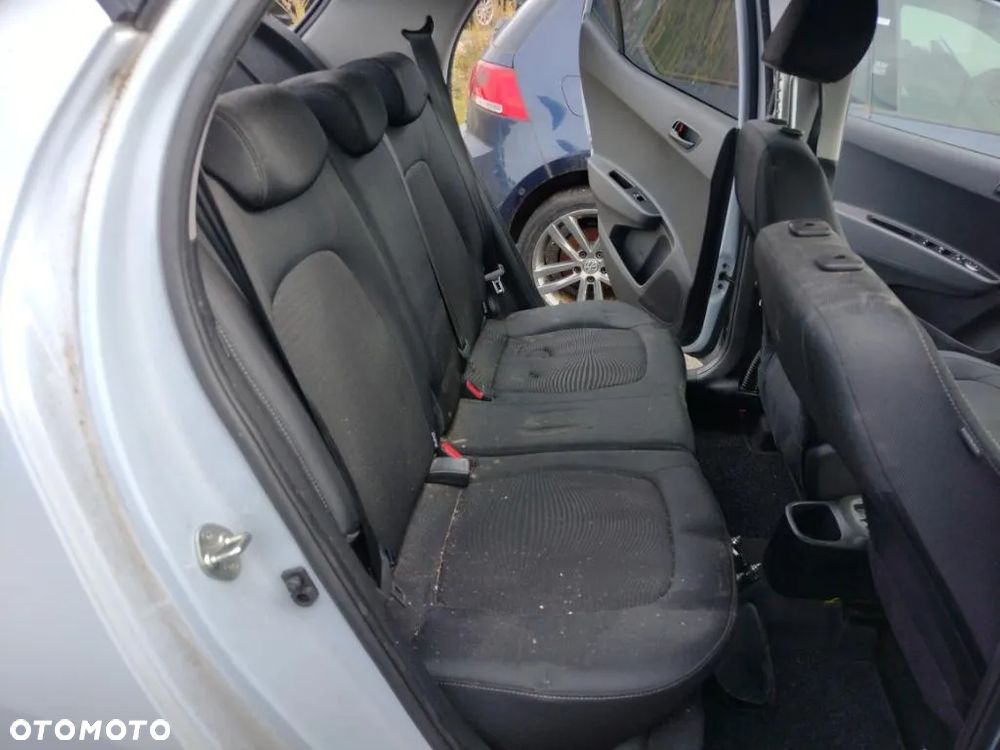 Hyundai i10 1.0 blue Style - 6