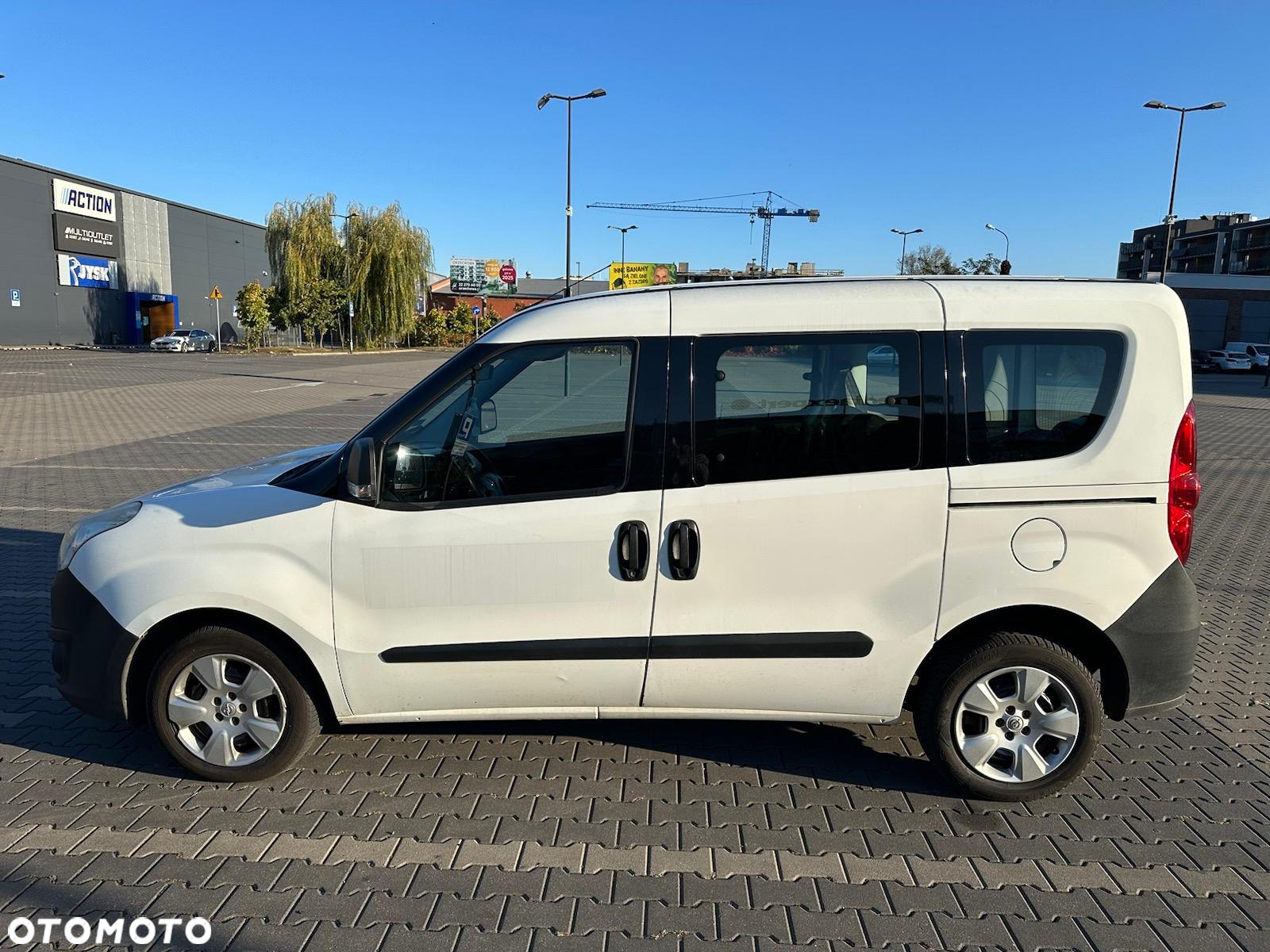 Opel Combo - 2