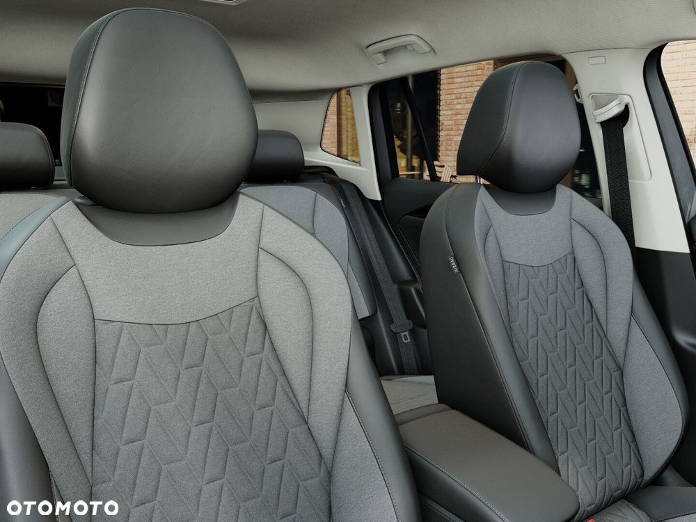 Volkswagen Tiguan - 11