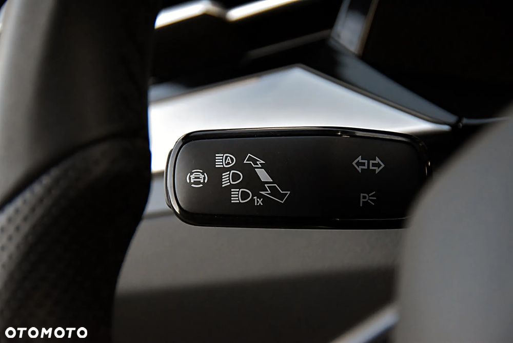 Volkswagen Arteon 2.0 TSI R-Line DSG - 36