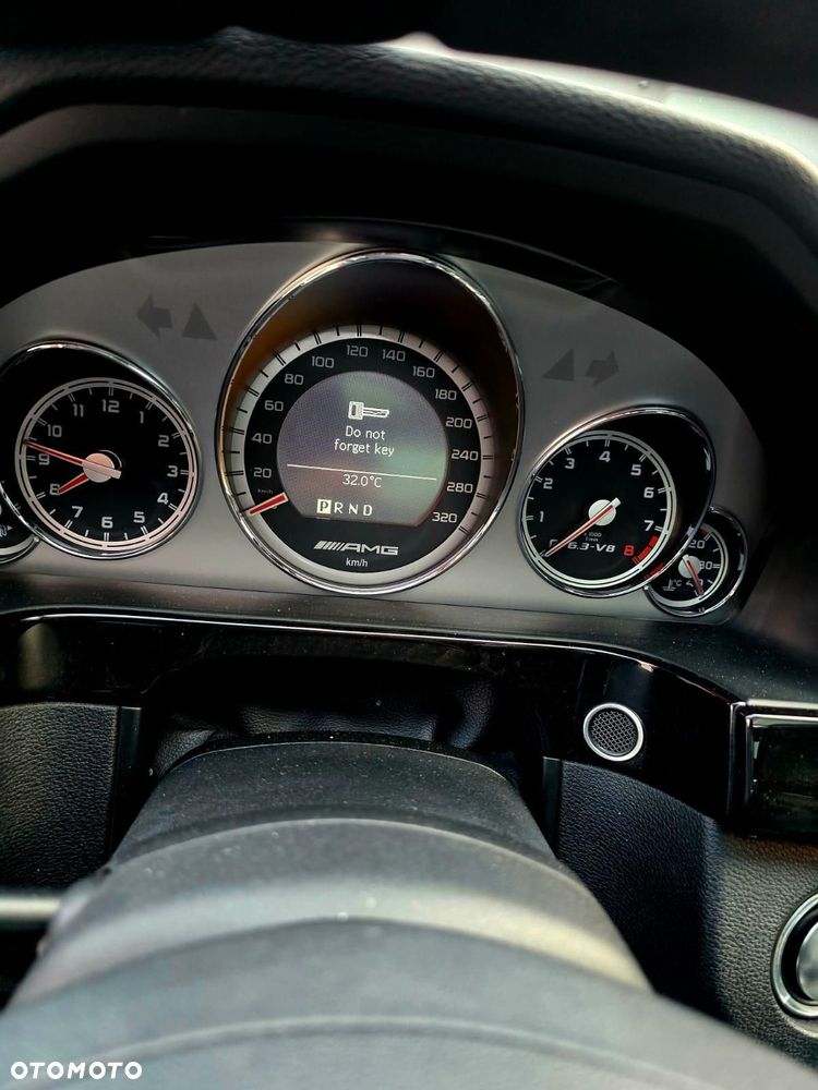 Mercedes-Benz Klasa E 63 AMG AMG Speedshift 7G-MCT - 28