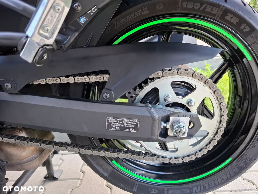 Kawasaki Versys 1000 - 19