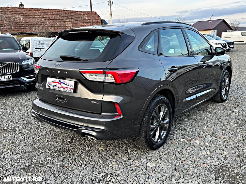 Ford Kuga 2.5 Duratec PHEV ST-LINE - 33