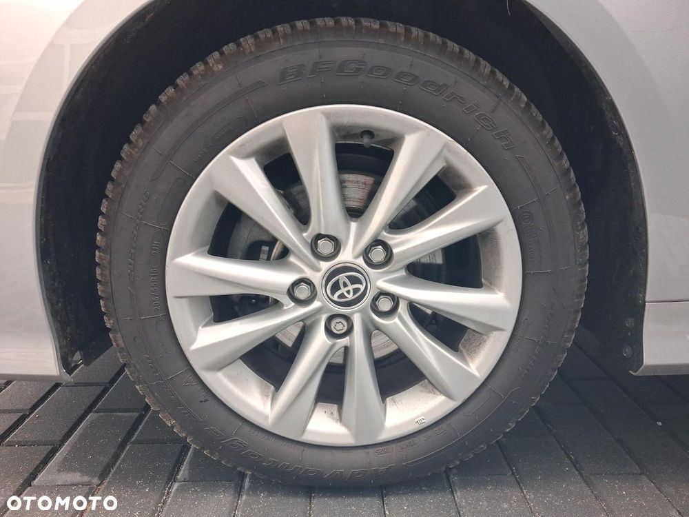 Toyota Corolla 1.8 Hybrid Comfort - 22