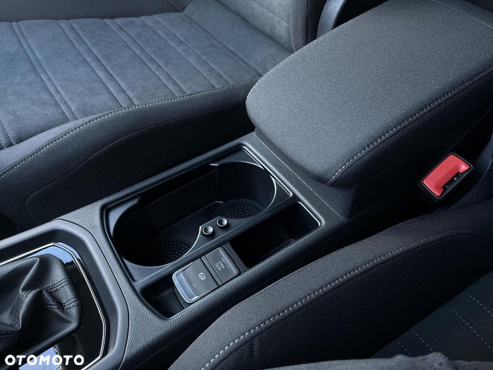Volkswagen Touran 1.5 TSI EVO Highline DSG - 35