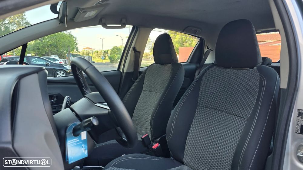 Toyota Yaris 1.5 HSD Comfort +P.Style+P.Techno - 37