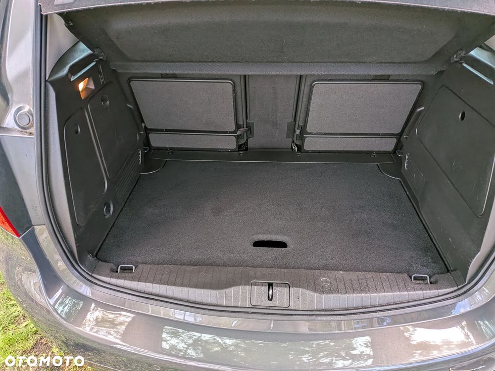Opel Meriva 1.4 Active - 32