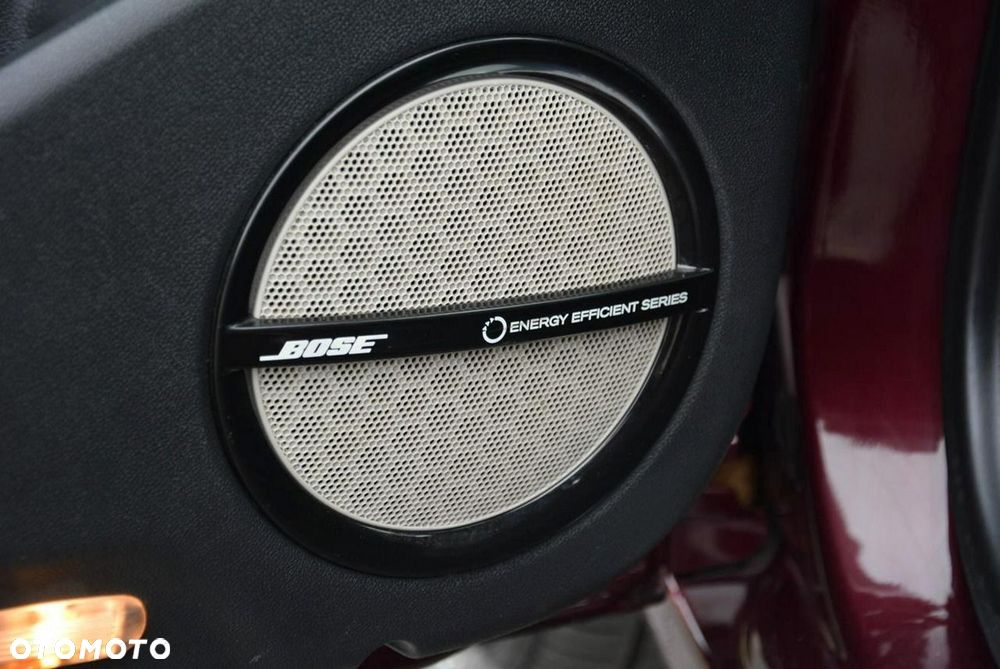 Renault Scenic ENERGY TCe 130 BOSE EDITION - 32