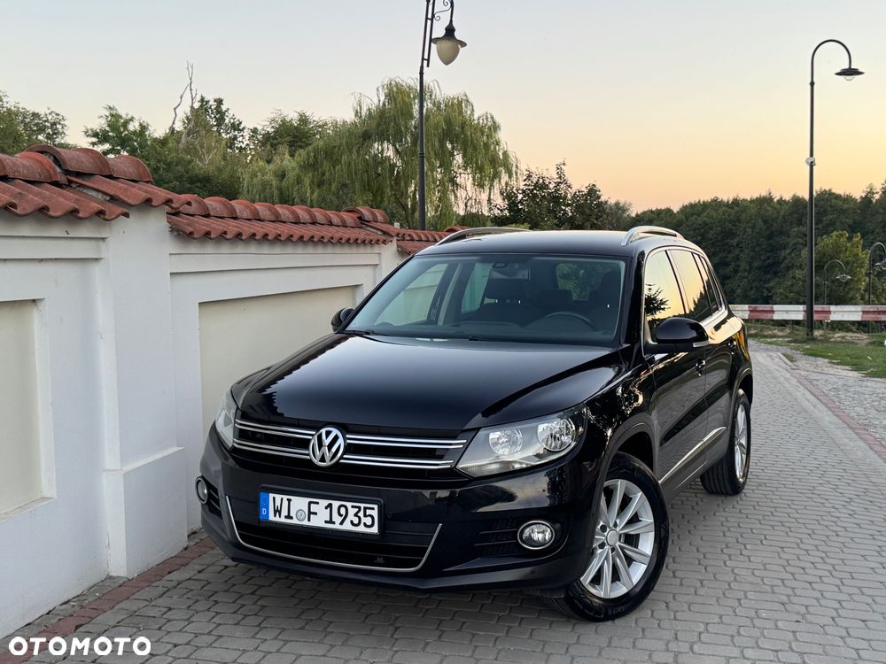 Volkswagen Tiguan - 1