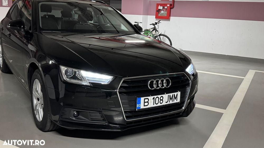 Audi A4 Avant 2.0 TDI S tronic - 1