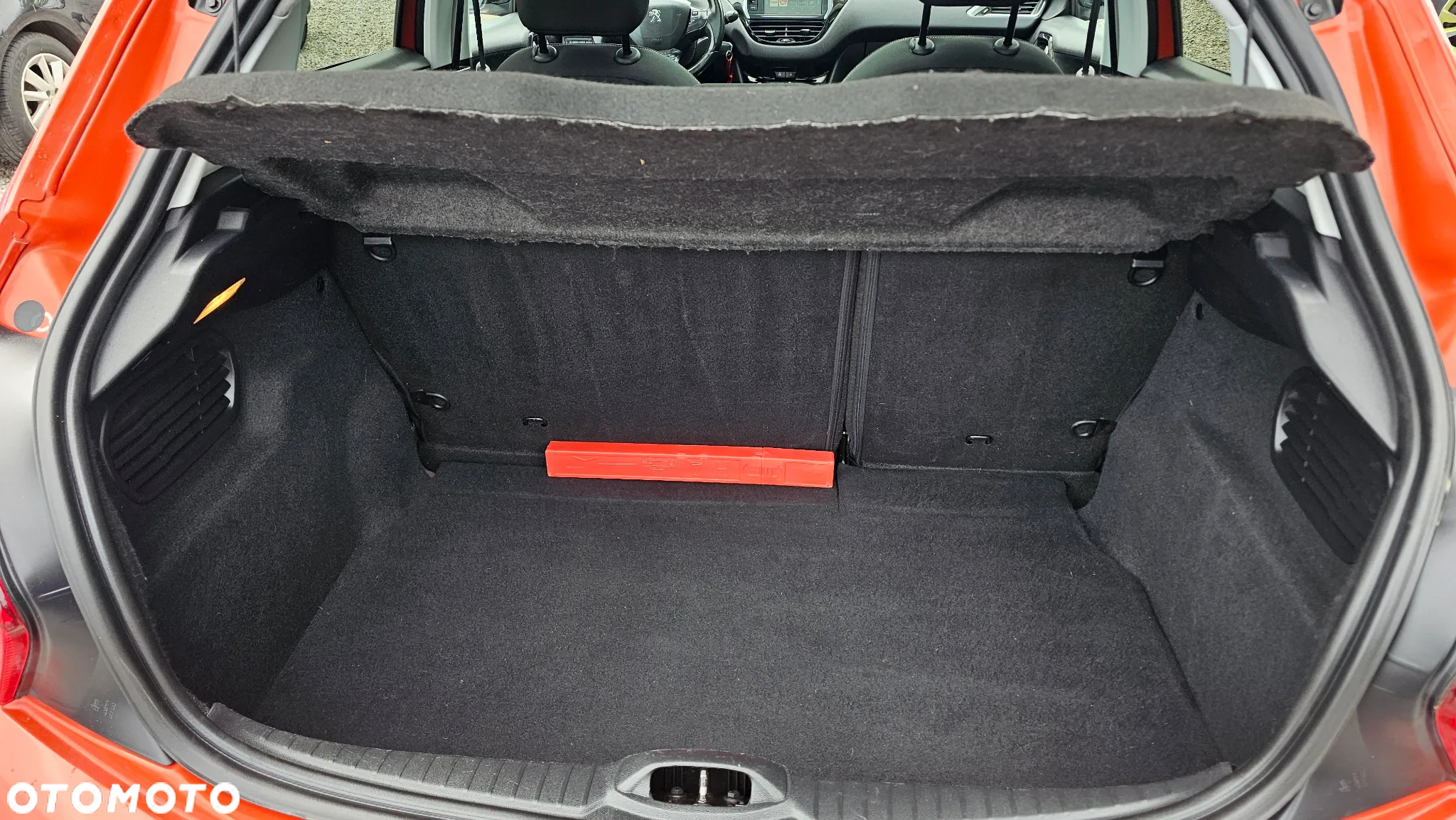 Peugeot 208 1.2 PureTech Allure S&S EAT6 - 16