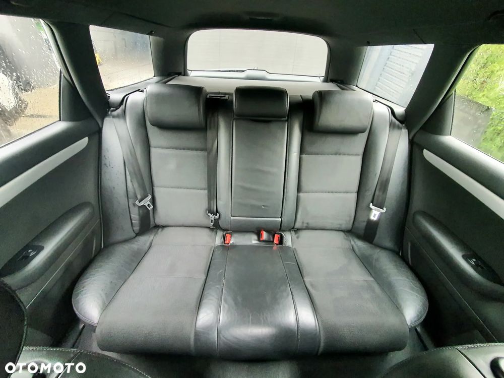 Audi A4 Avant - 15