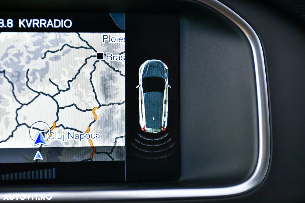 Volvo V40 D2 Momentum - 17