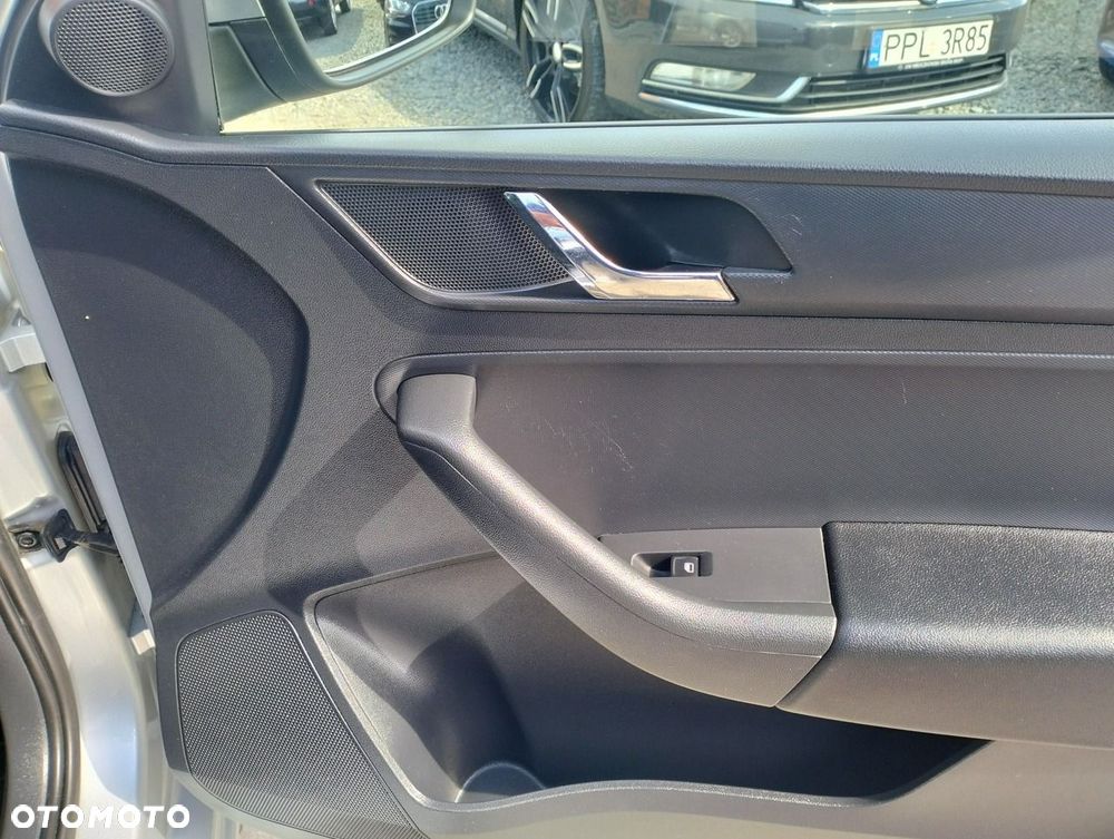 Skoda RAPID - 20