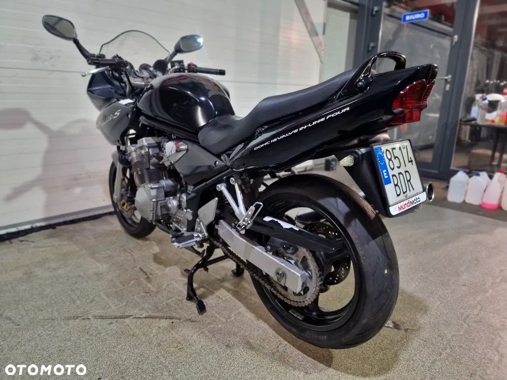 Suzuki Bandit - 25