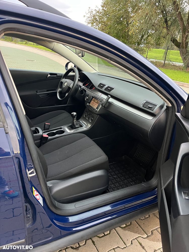 Volkswagen Passat - 9