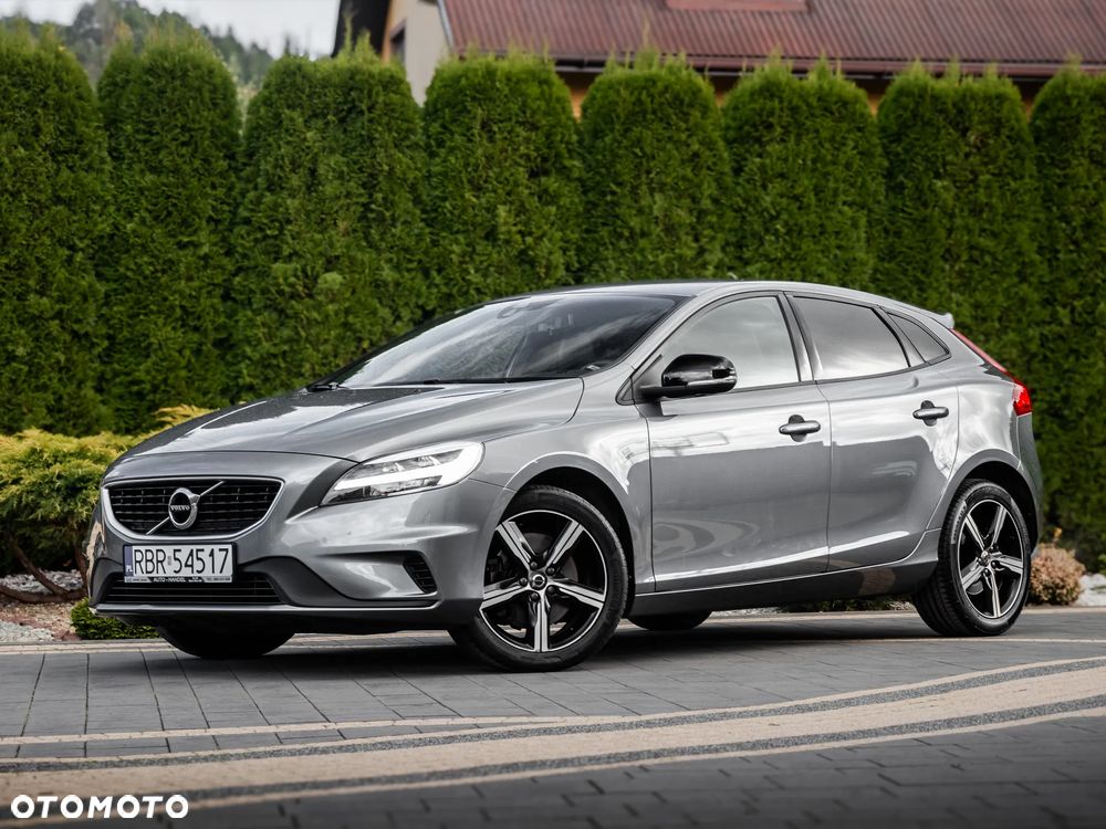 Volvo V40 T3 Drive-E R-Design Momentum - 10