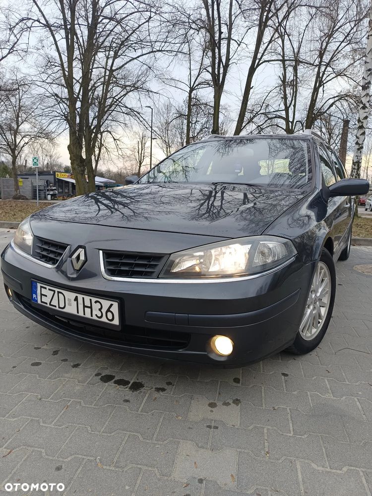 Renault Laguna dCi 150 FAP Start-Stop Dynamique - 1