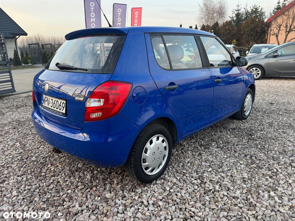Skoda Fabia - 12