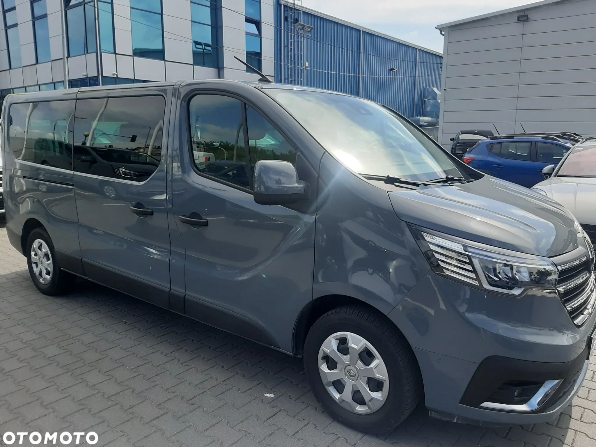 Renault Trafic 2.0 dCi L2H1 HD Extra EDC (bryg.) - 1