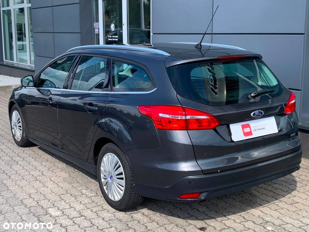 Ford Focus 1.0 EcoBoost Trend Edition - 9