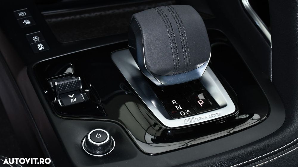 Jaguar E-Pace P300e AWD R-Dynamic HSE - 25