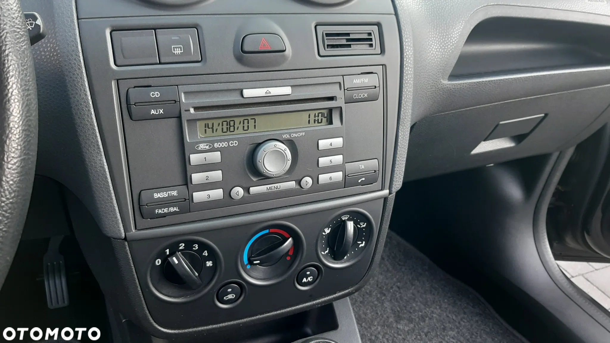 Ford Fiesta 1.3 - 8