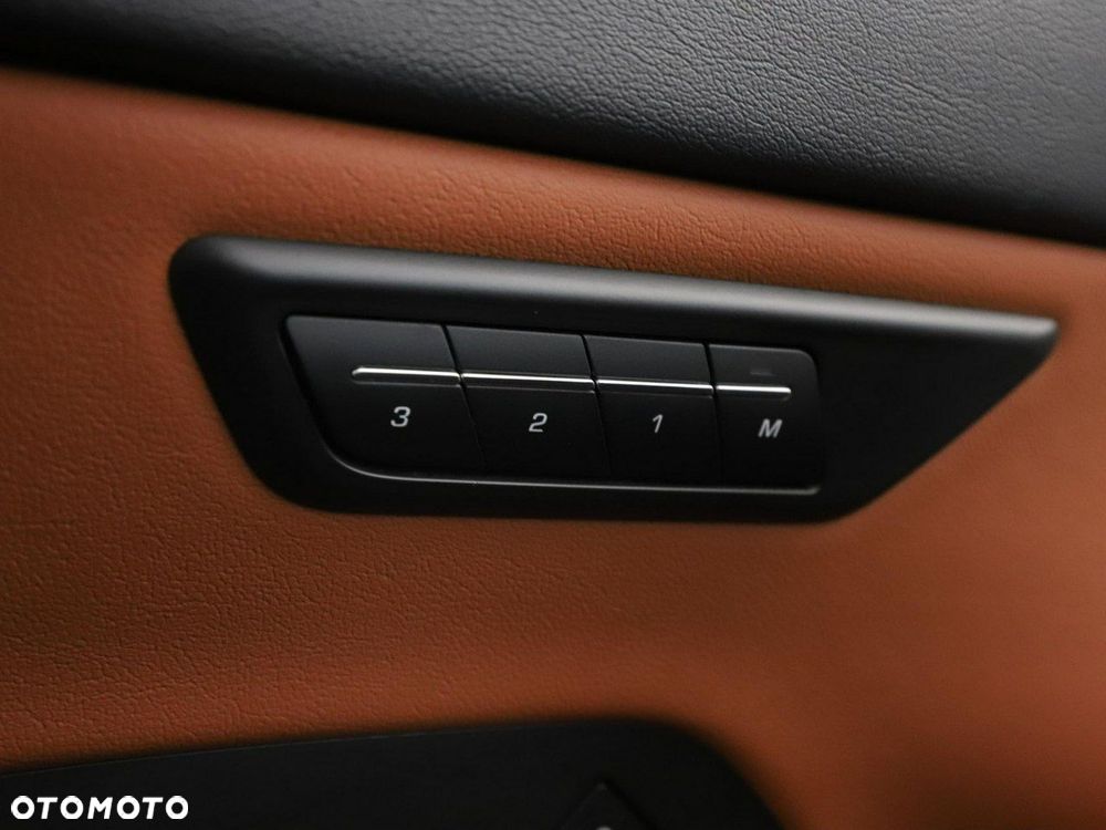 Jaguar E-Pace D150 AWD - 36