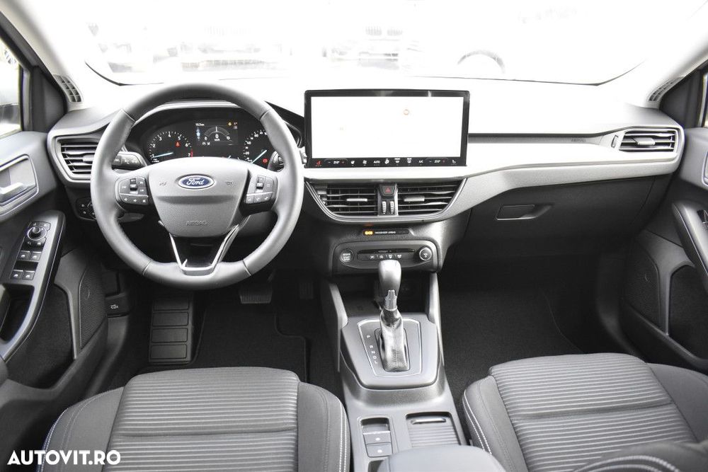 Ford Focus - 18