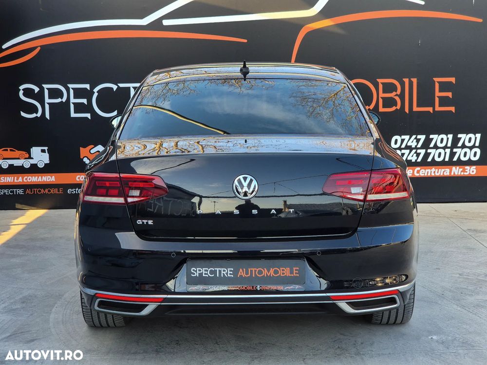 Volkswagen Passat - 6