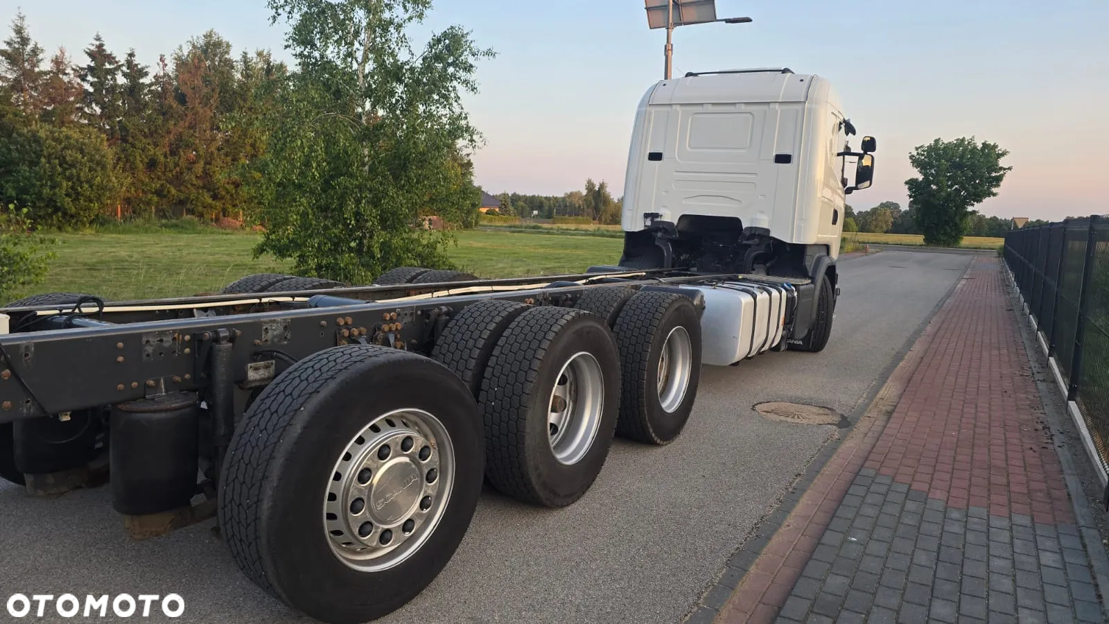 Scania R410 Euro 6 bez EGR 8x4 super stan! do zabudowy laweta beczka wywrot świeży import! - 13