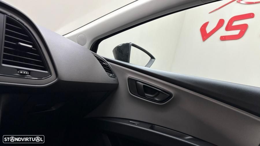 SEAT Leon ST 1.6 TDI S&S Reference - 13