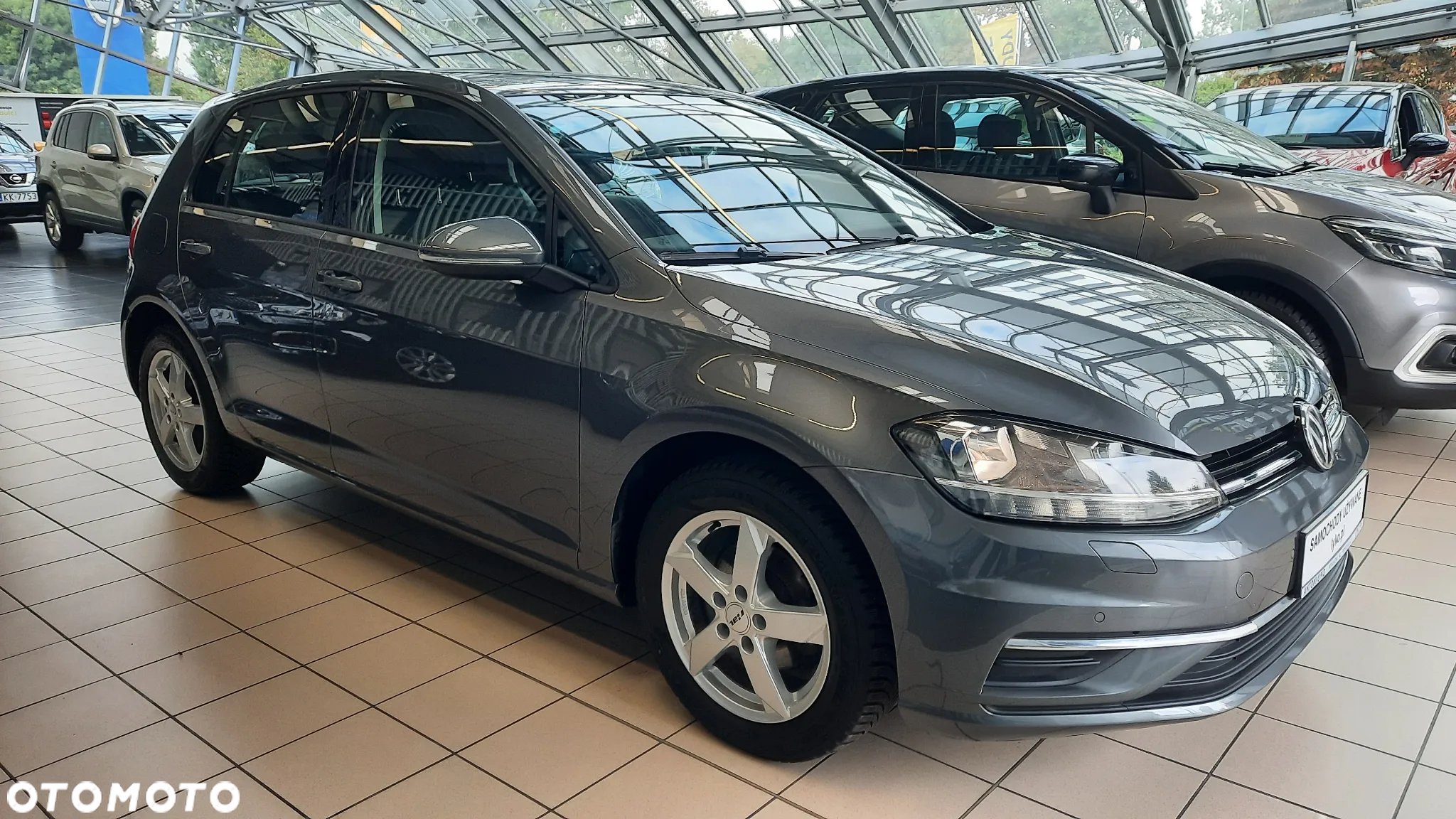 Volkswagen Golf 1.0 TSI (BlueMotion Technology) Comfortline - 3